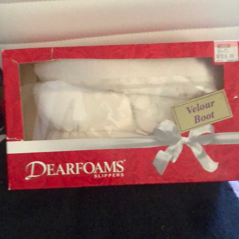 Dearfoams White Velour Boot Slippers